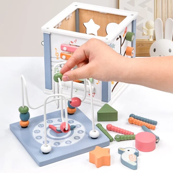 Busy Game Box